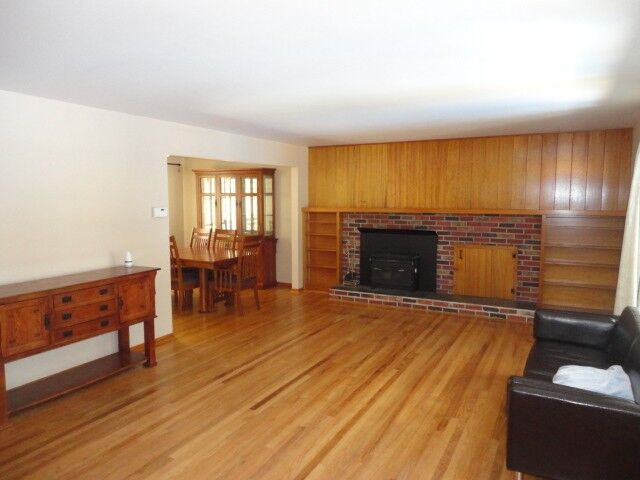 Property Photo:  20853 2nd Place SW  WA 98166 