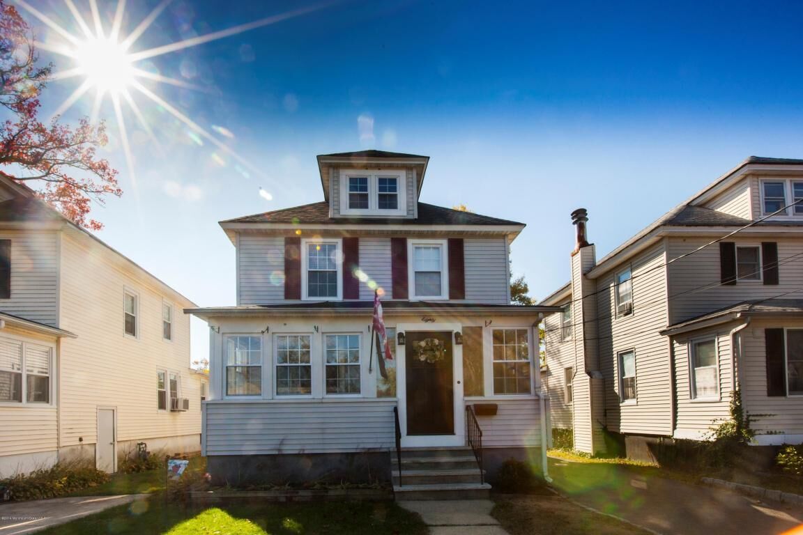 Property Photo:  80 Morris Avenue  NJ 07748 