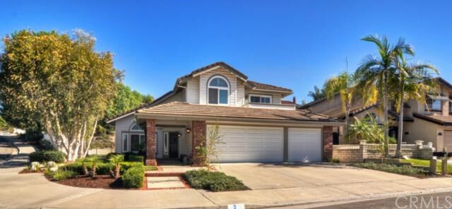 Property Photo:  2 Fair Elms  CA 92677 