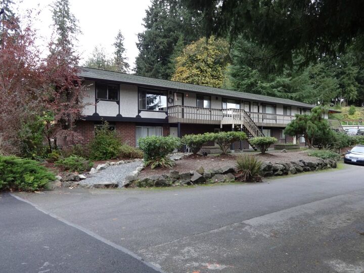 534 E Division St  Arlington WA 98223 photo