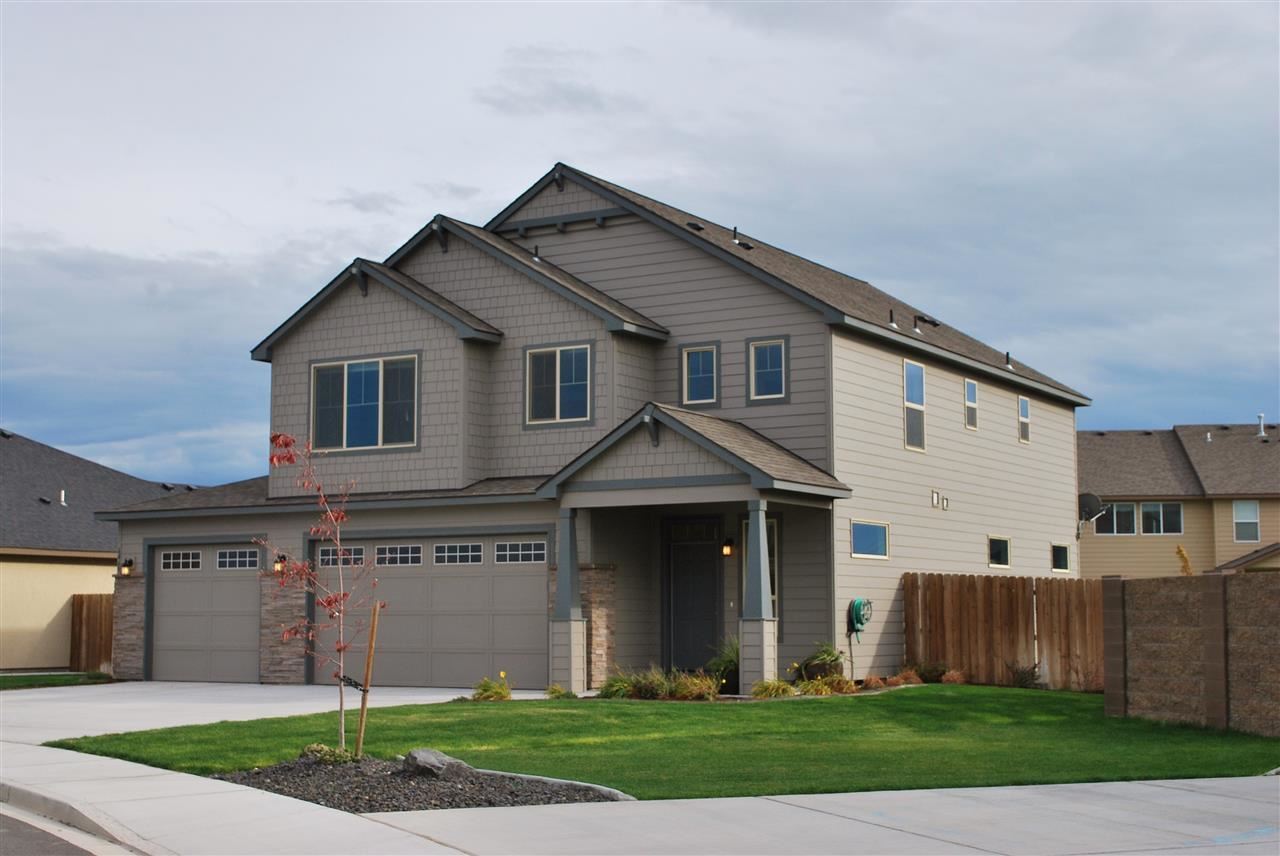 Property Photo: 6469 Sapphire St. WA 99353