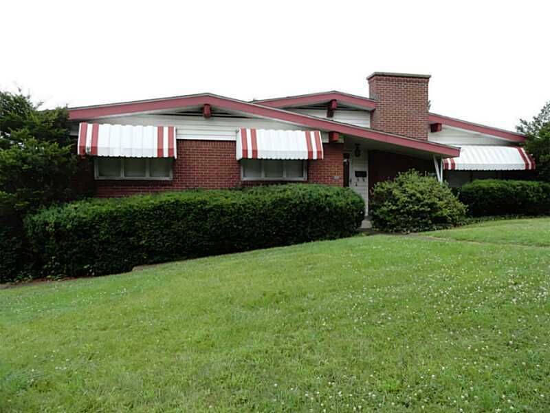 Property Photo: 100 Elatan Drive PA 15243