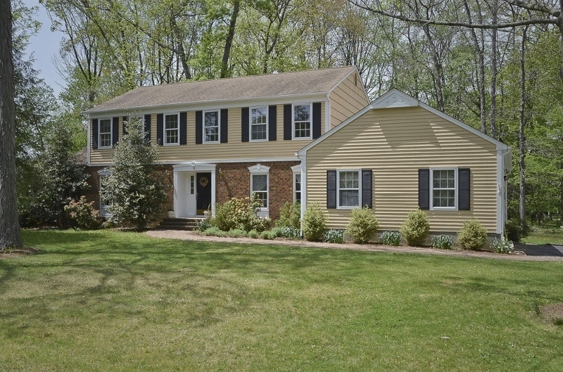 Property Photo:  14 Ironwood Rd  NJ 07960 