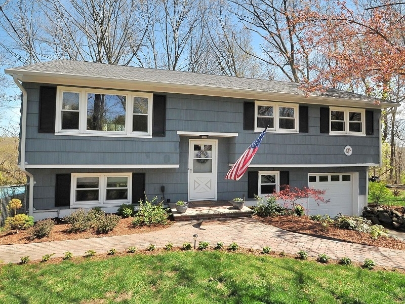 Property Photo: 440 Diamond Spring Rd NJ 07834