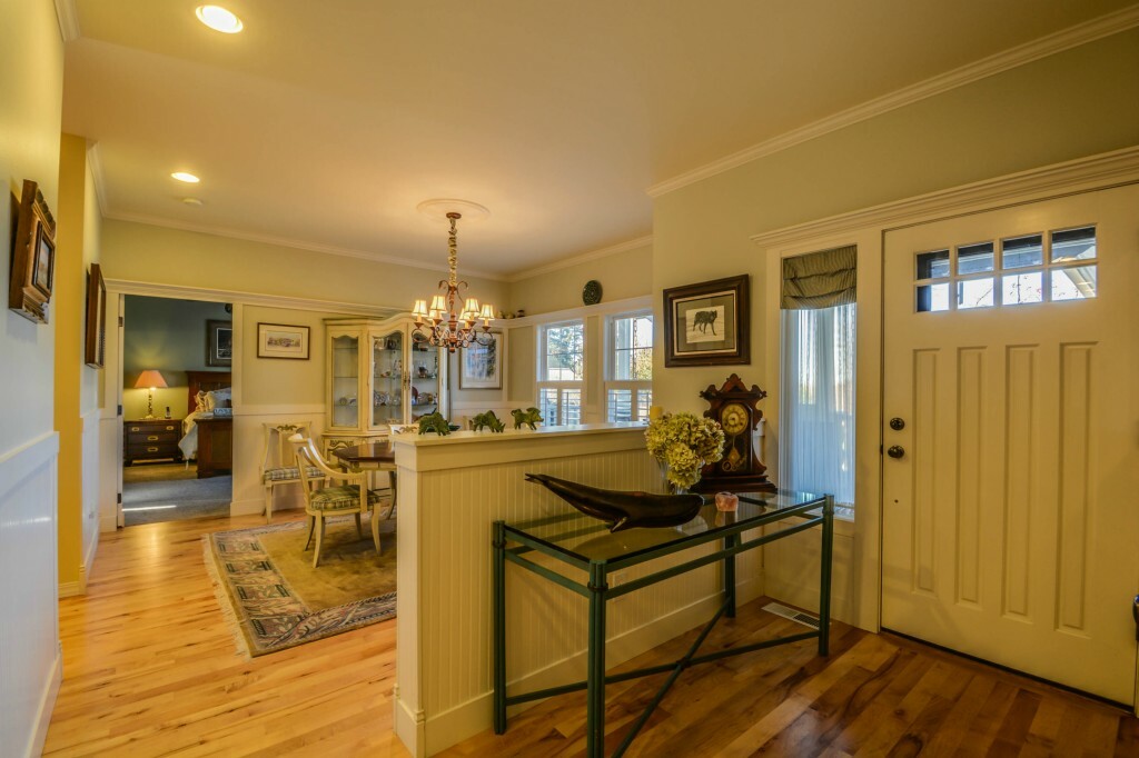 Property Photo: 3816 Dogwood Place WA 98274