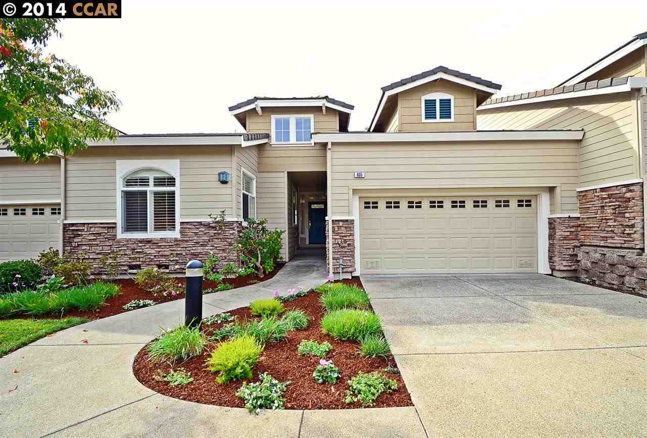 Property Photo:  605 Foxwood Way  CA 94595-3926 