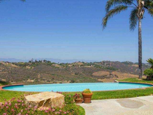 Property Photo: 1950 Vista Del Mar CA 92003