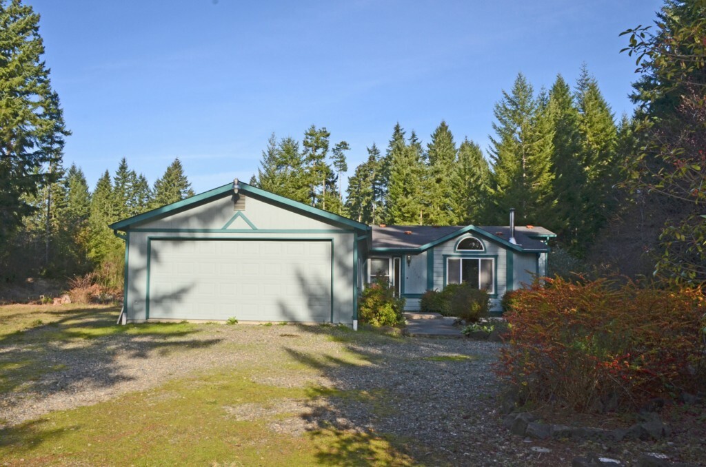 Property Photo:  17119 152nd St Kpn  WA 98329 