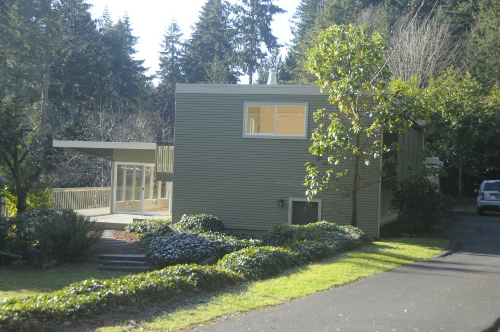 Property Photo: 635 W Lake Sammamish Pkwy NE WA 98008