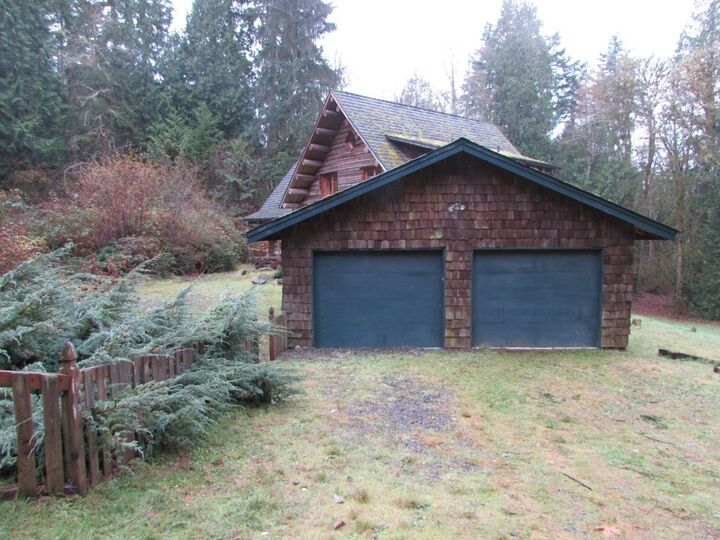 Property Photo: 9320 74th Ave NW WA 98332