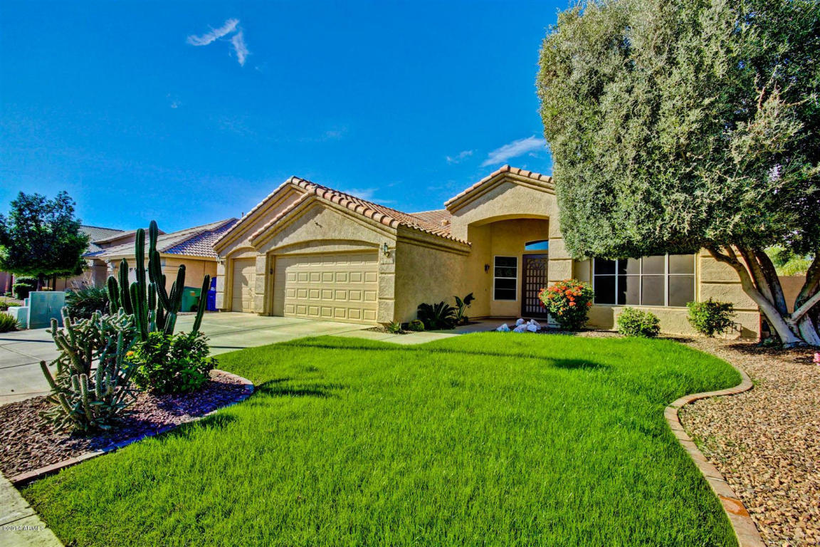 2402 S Revolta Street  Mesa AZ 85209 photo