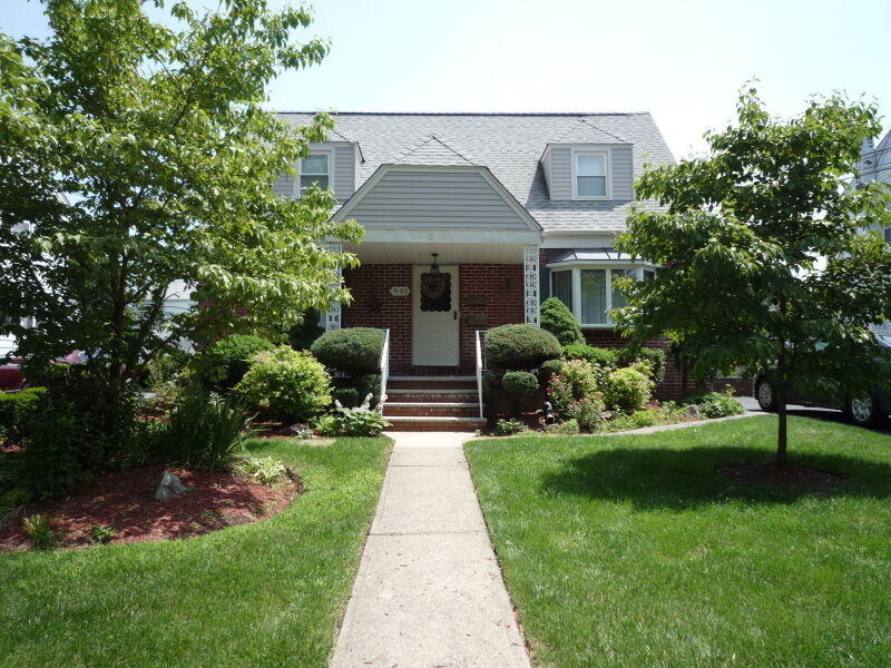 Property Photo: 909 2nd St NJ 07410