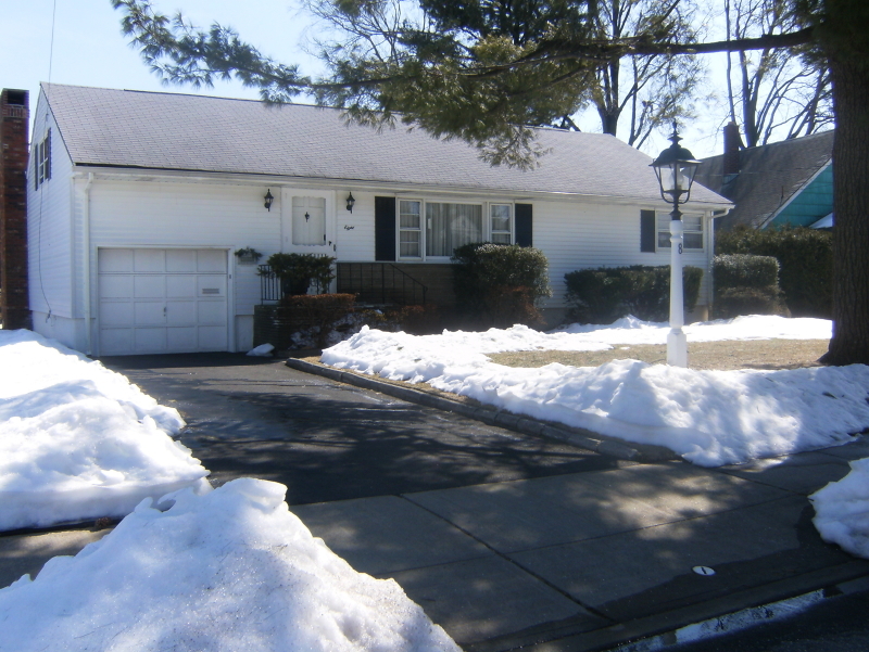 Property Photo:  8 Avondale Ave  NJ 07013 