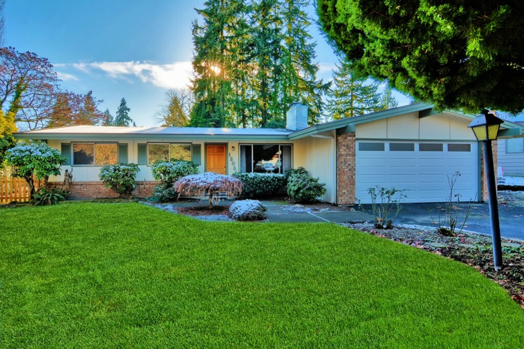 13055 NE 113th St  Kirkland WA 98033 photo