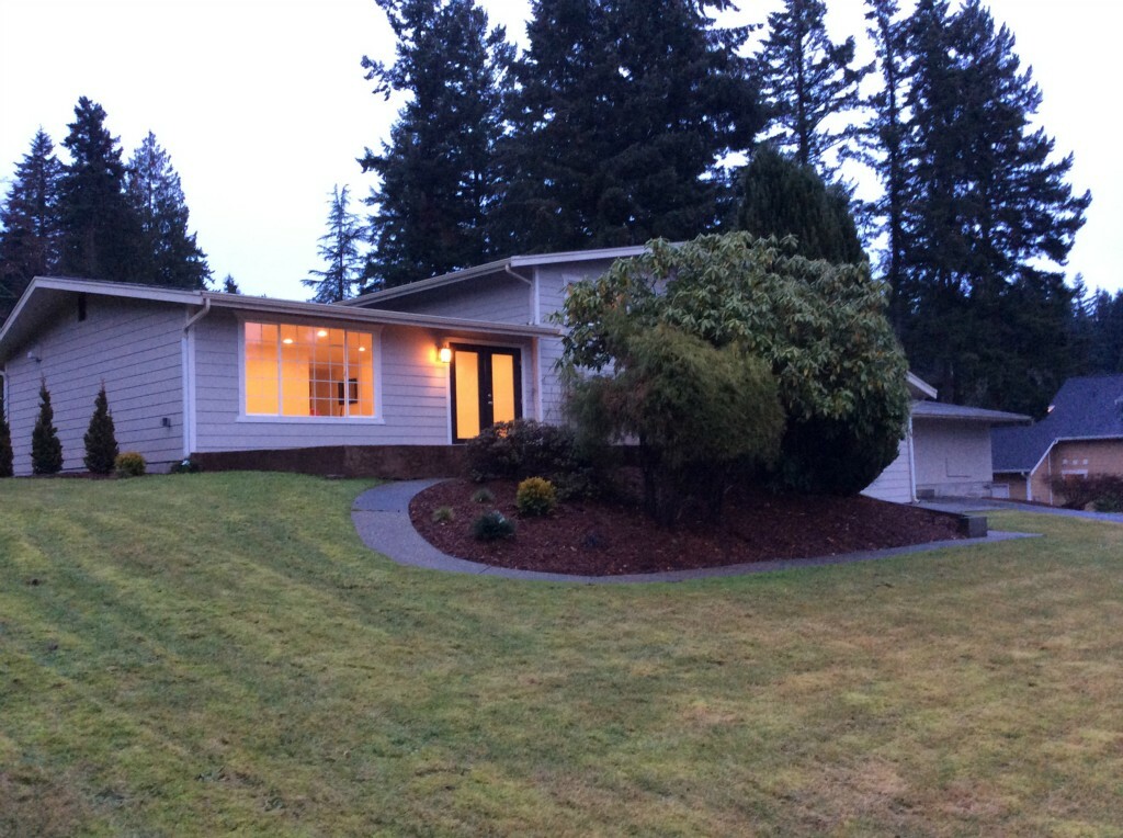 Property Photo: 9014 33rd St E WA 98371