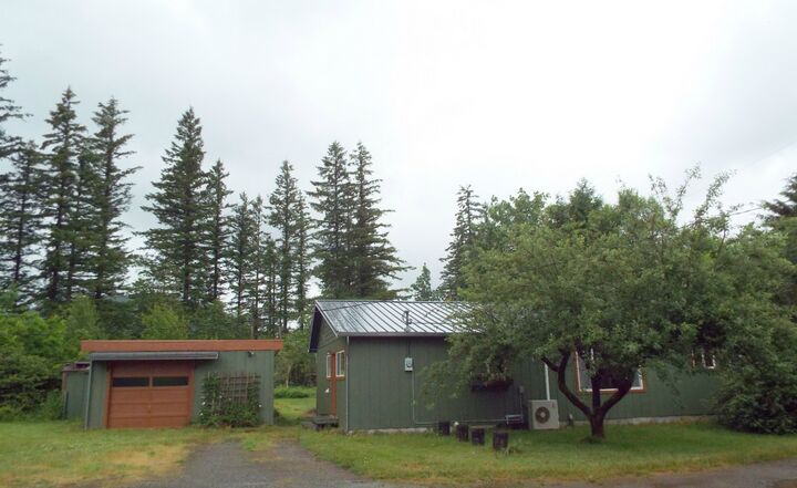 Property Photo:  35277 312th Wy SE  WA 98022 