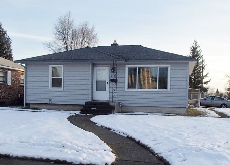 Property Photo: 4127 W Broad WA 99205