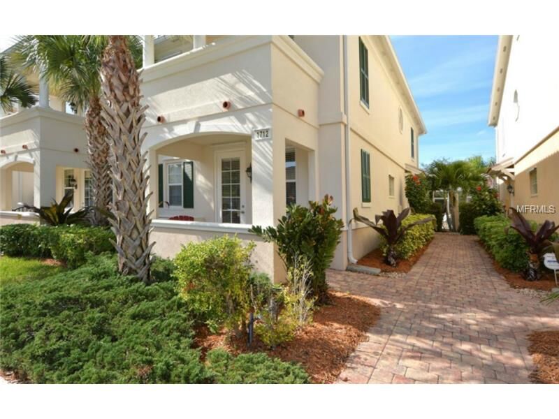 Property Photo: 1712 Burgos Drive FL 34238