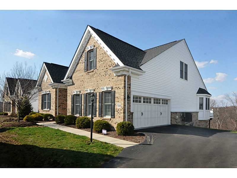 Property Photo: 7058 Berringer Court PA 15108
