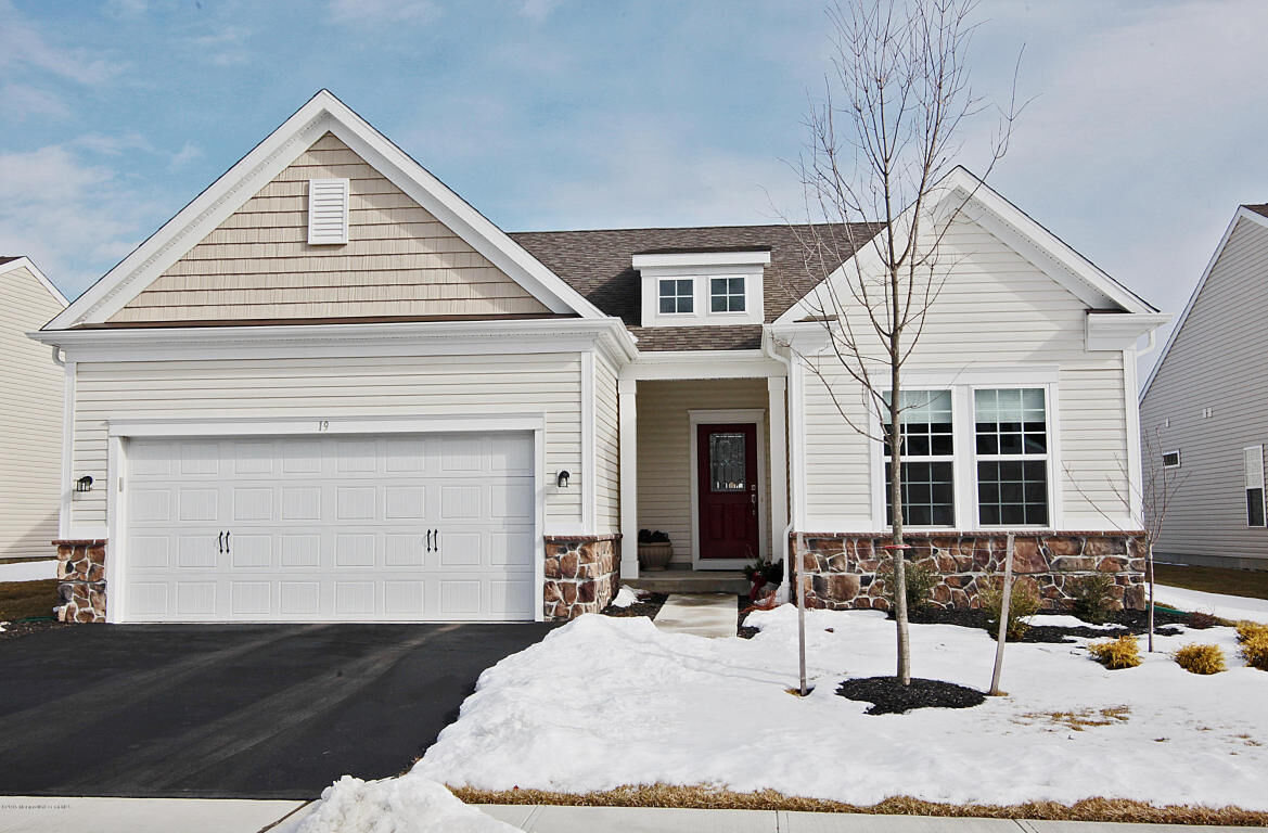 Property Photo:  19 W Da Vinci Way  NJ 07727 
