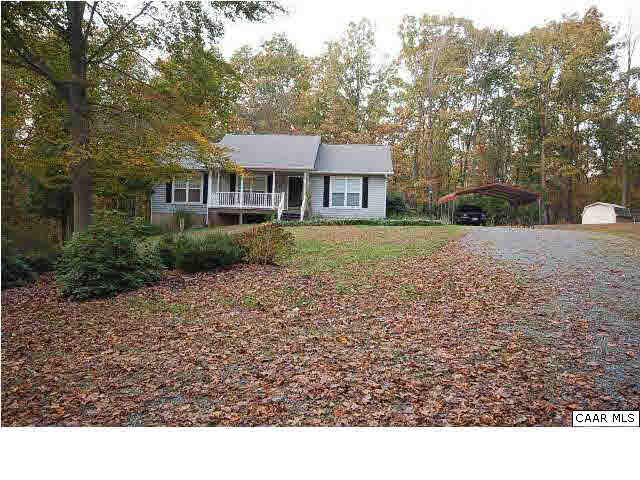 Property Photo: 3367 Toms Rd VA 22923