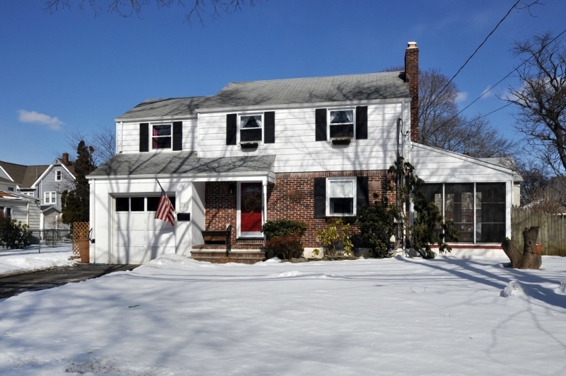 Property Photo: 321 Henry St NJ 07076