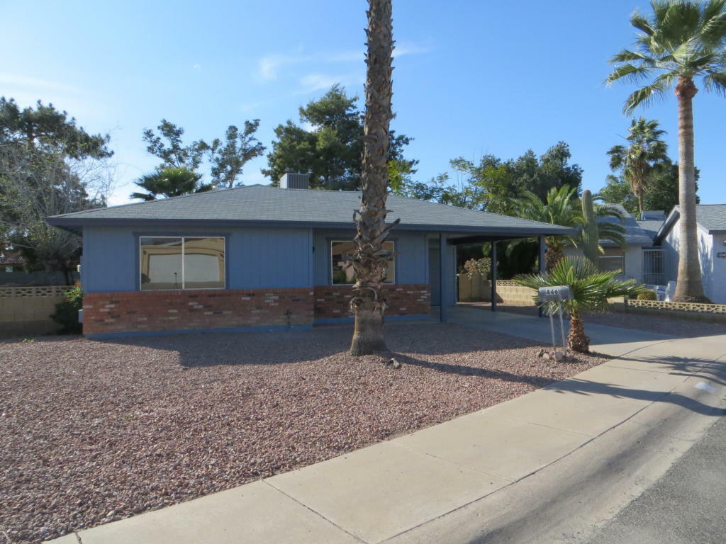 Property Photo:  446 S Olmo Circle  AZ 85120 