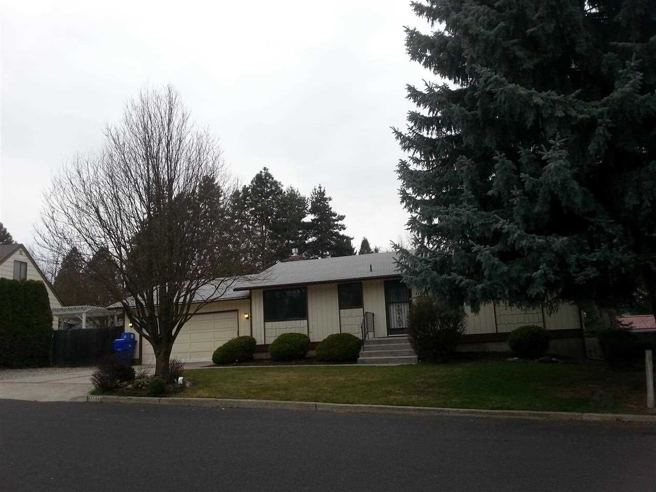 Property Photo: 11611 N Merlin Dr WA 99218