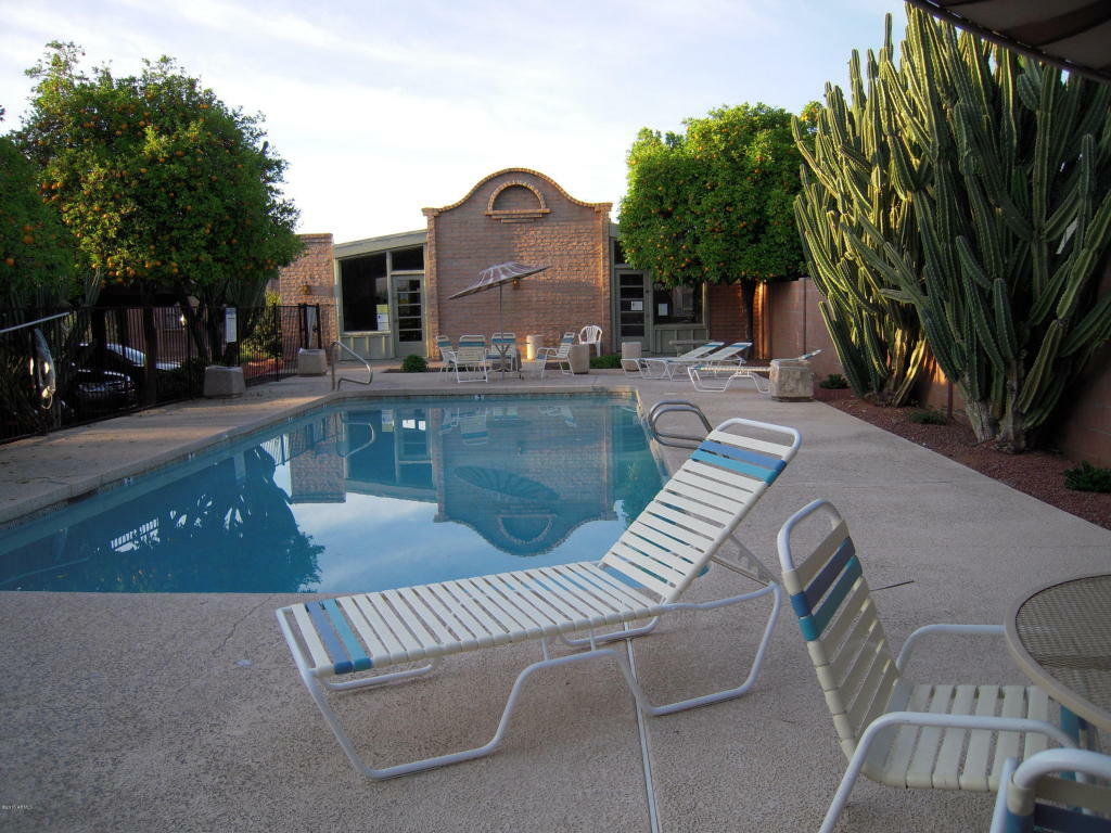 Property Photo:  4414 E Hubbell Street 65  AZ 85008 