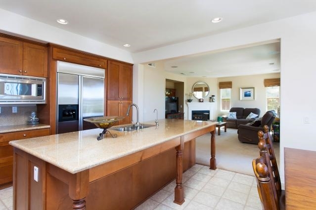 Property Photo: 2259 Aventurine Pl CA 92009
