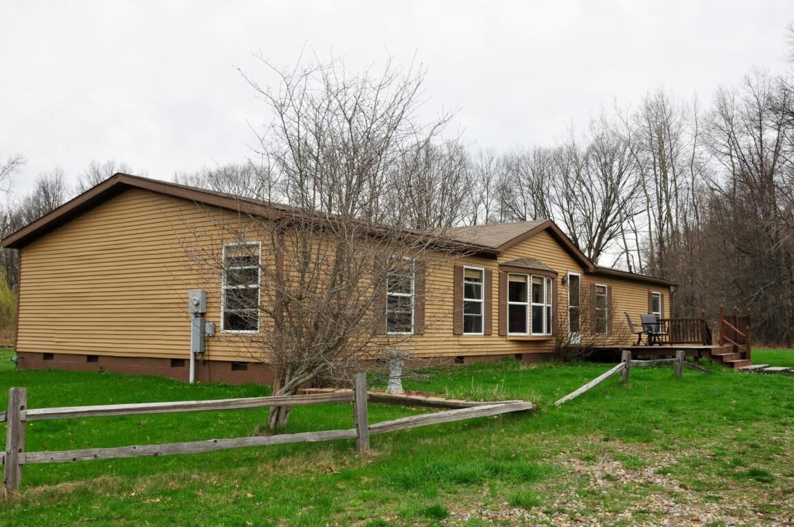 Property Photo: 5319 Township Road 187 OH 43334