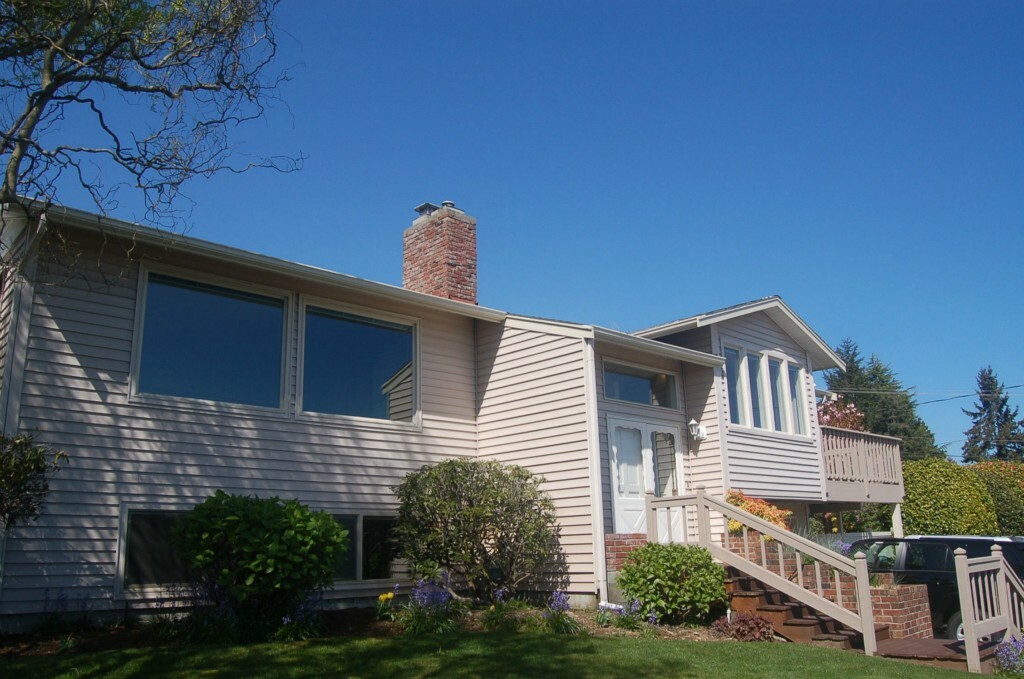 7108 Soundview Dr  Gig Harbor WA 98335 photo