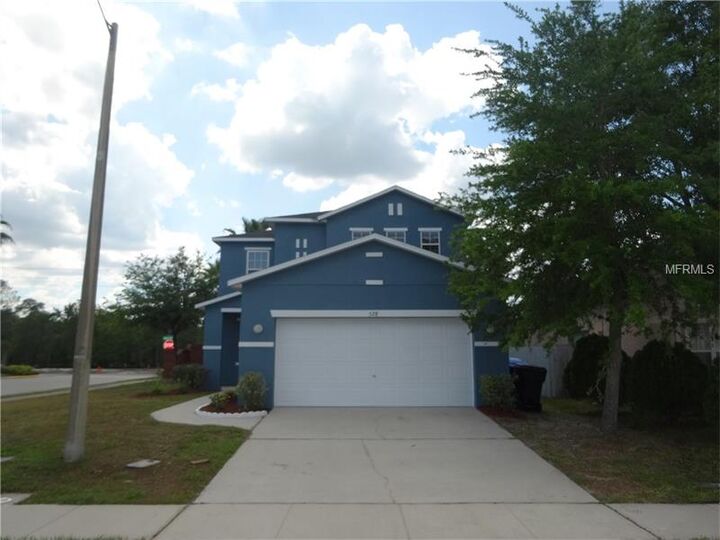 Property Photo:  528 Eagle Pointe N  FL 34746 