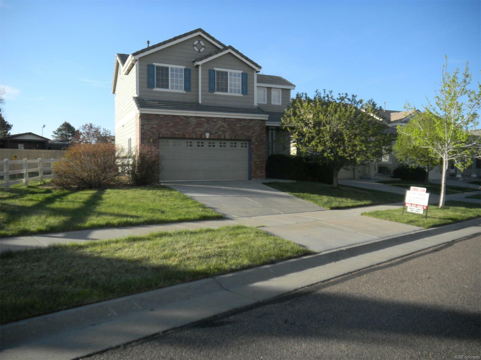 Property Photo:  112 South Altura Court  CO 80012 