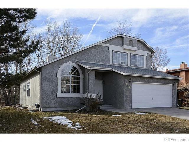 Property Photo: 913 South Geneva Street CO 80247
