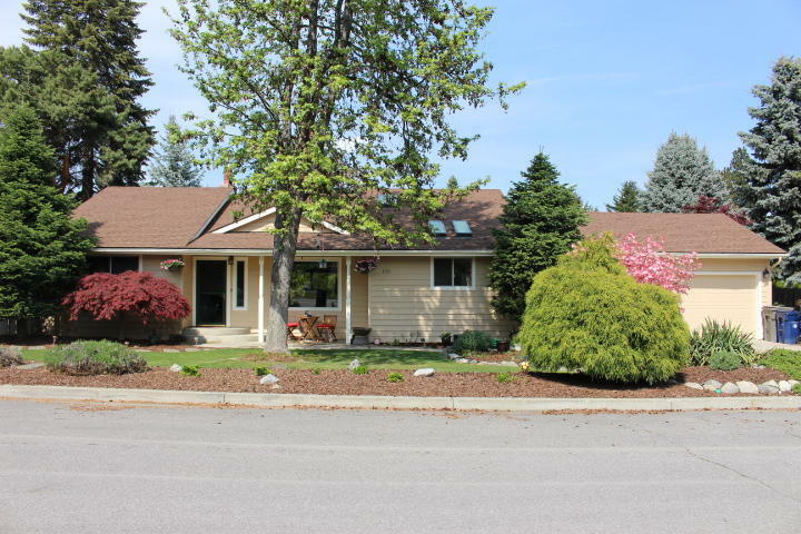 Property Photo: 1216 Madison St WA 98801