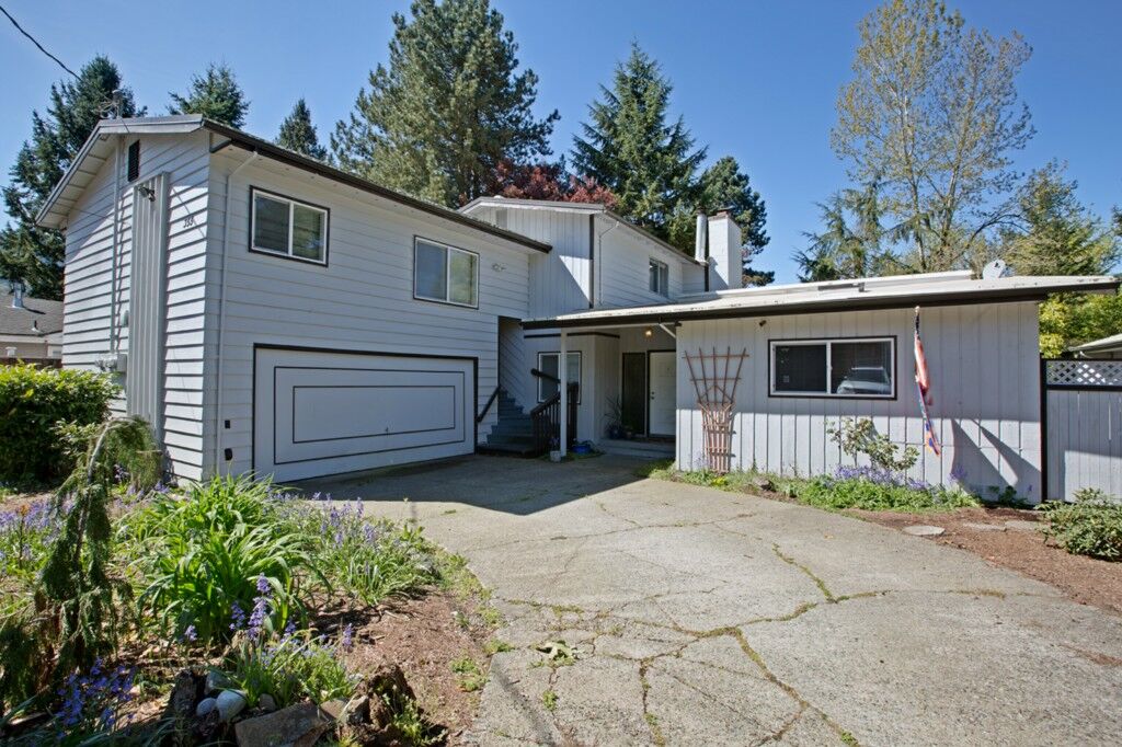 Property Photo: 355 1st Ave NW WA 98027