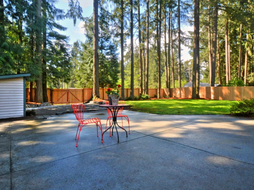 Property Photo:  19003 NE 165th Place  WA 98072 