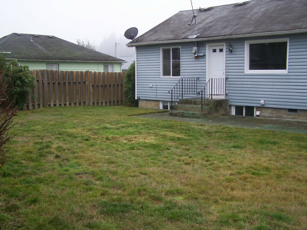 Property Photo:  1914 Jefferson St  WA 98584 