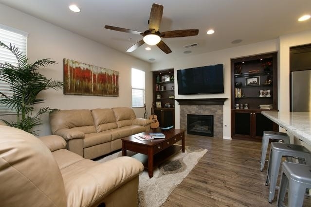 Property Photo: 2275 Flatiron Way CA 92078
