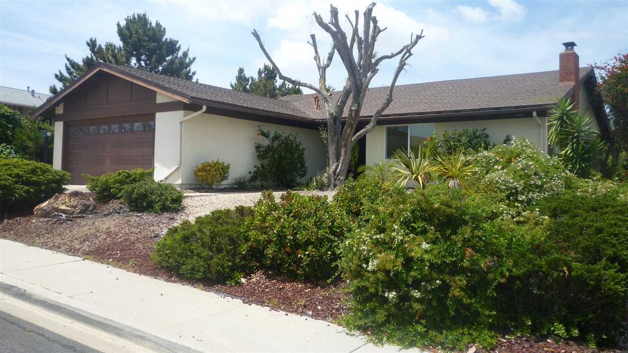 Property Photo:  16566 Casero Rd  CA 92128 