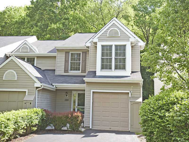 Property Photo:  289 Commons Drive  PA 15139 