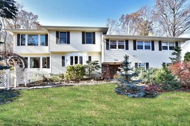 Property Photo: 12 Wood Dr NJ 07950