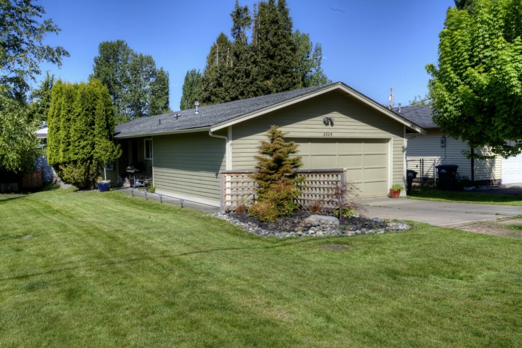 Property Photo:  2625 Ontario St  WA 98226 