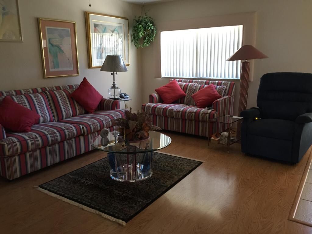 Property Photo: 521 Brittany K FL 33446