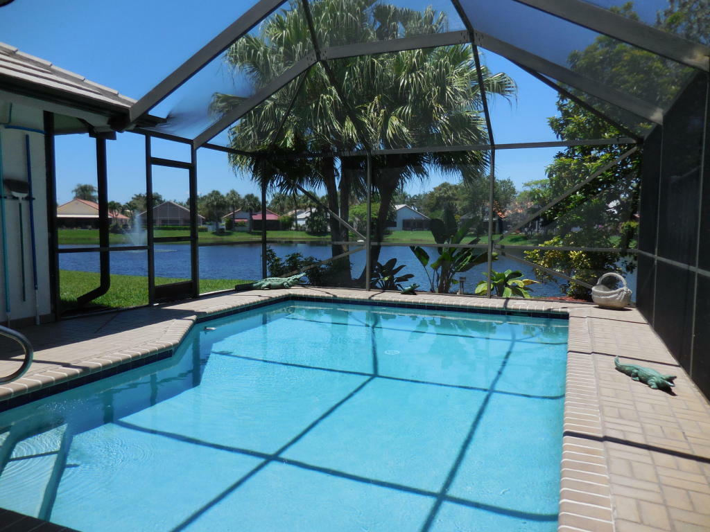 Property Photo:  110 Executive Circle  FL 33436 