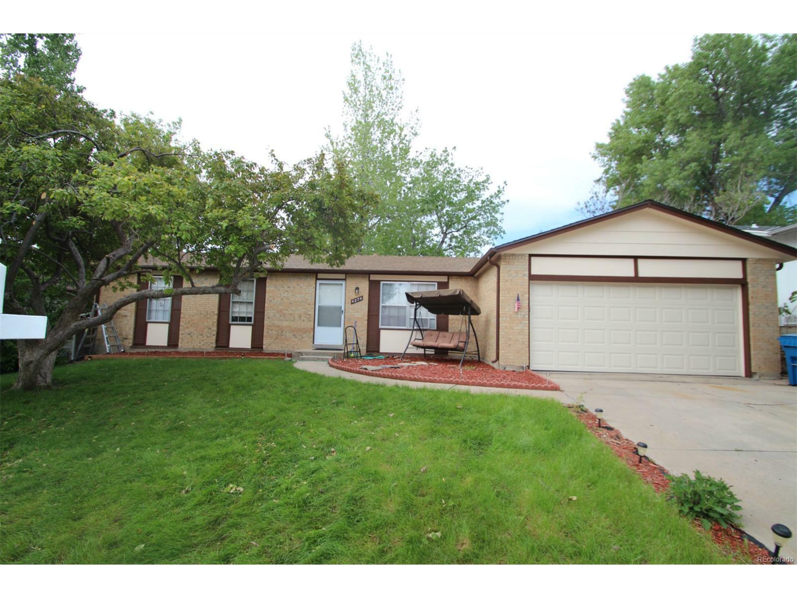 Property Photo:  4274 East Weaver Place  CO 80121 