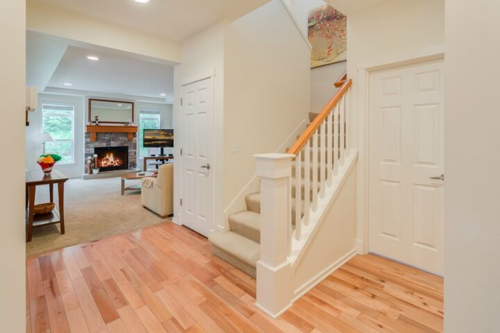Property Photo: 2522 Larchmount Drive NE WA 98029