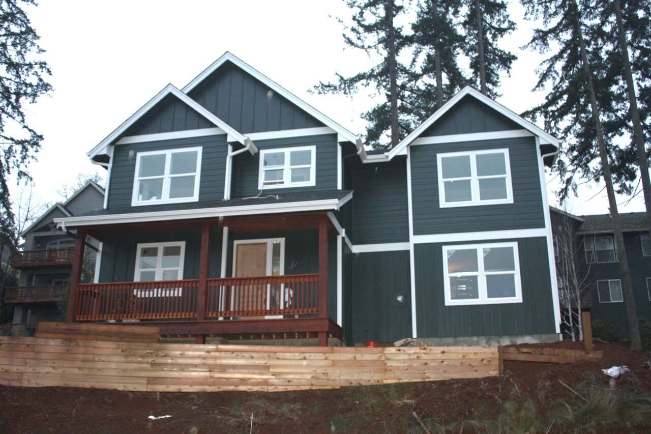 Property Photo: 6131 Exodus Ct SE OR 97306