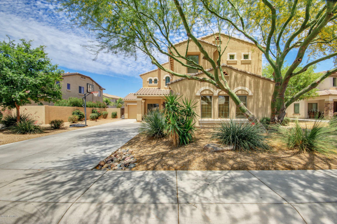 Property Photo:  6697 S Garnet Way  AZ 85249 